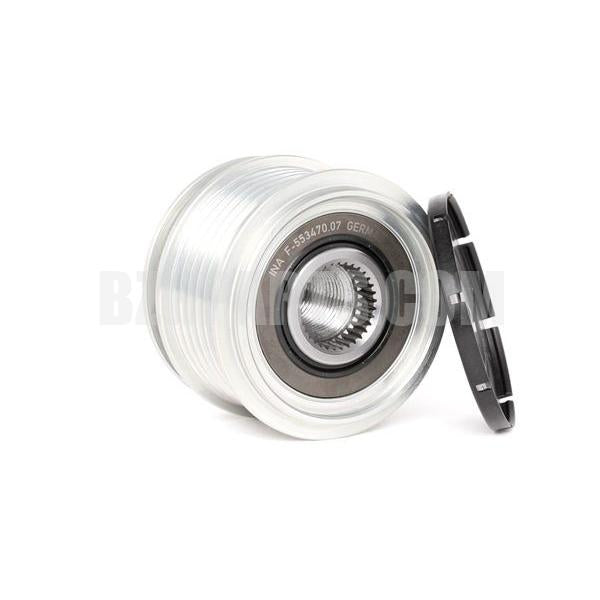 BOSCH Generator 0124615026 Touareg 3.2/3.62002-2010
Cayenne 3.22002-2007021903026B=A=074903018A=95560301700=95560391701