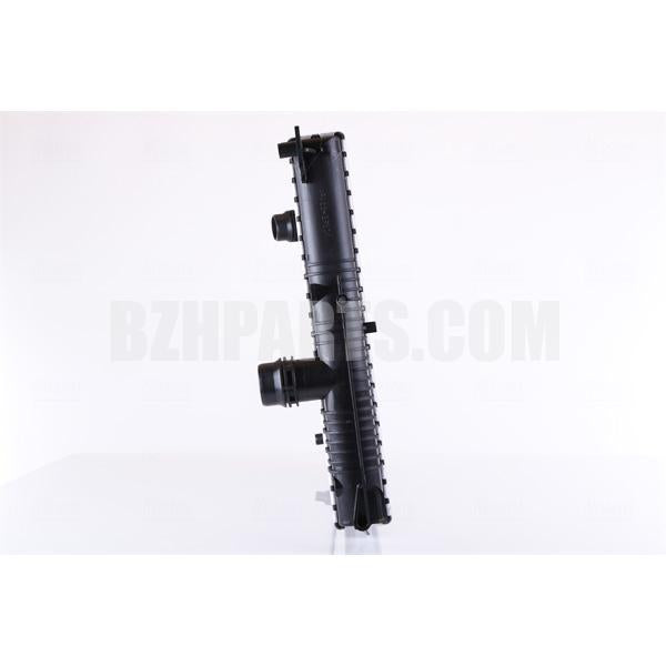 NISSENS ウォータータンク 17117626560 BMW BMW BMW Brilliance BMW 5 シリーズ F10 用。 F18 2.0 520Li 525 Li 2013-2017 N20 B20 C; N20 B20 D | BMW インポート 5 シリーズ F10