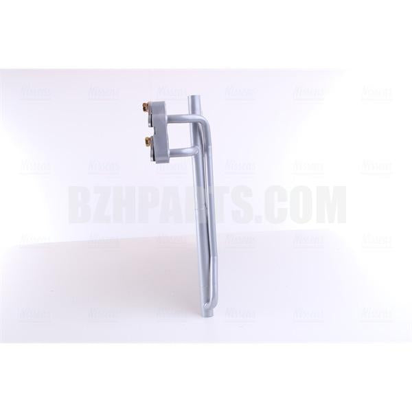 NISSENS コンデンサー 64536930039 BMW BMW X1E84 sDrive18i 2.0T 2014- | xDrive28i 2.0T 2011- | xDrive20i 2.0T 2012-