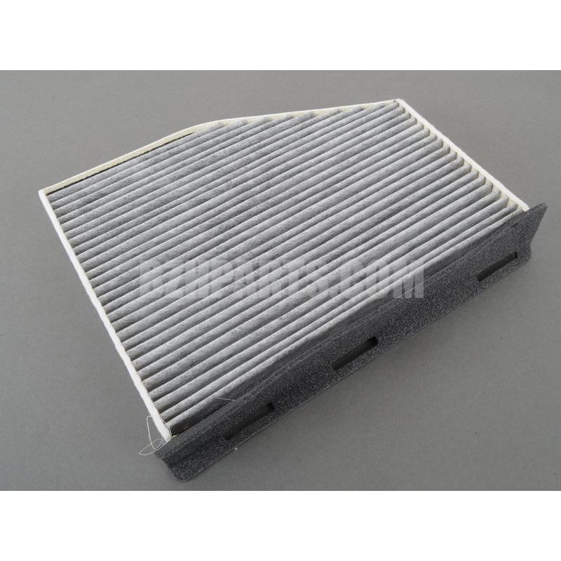 MAHLE air conditioning filter LAK621 For Volkswagen Sagitar Magotan Sharp Hao Sharp Road Cape High /JZW819653B/1KD819644C/1KD819653A/1KD819644A/1KD819653C/1KD819653/1K1819007/1K081942