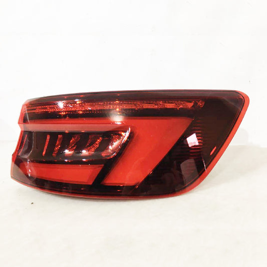 LINK-LOCK Taillight Assembly / 8W5945092G