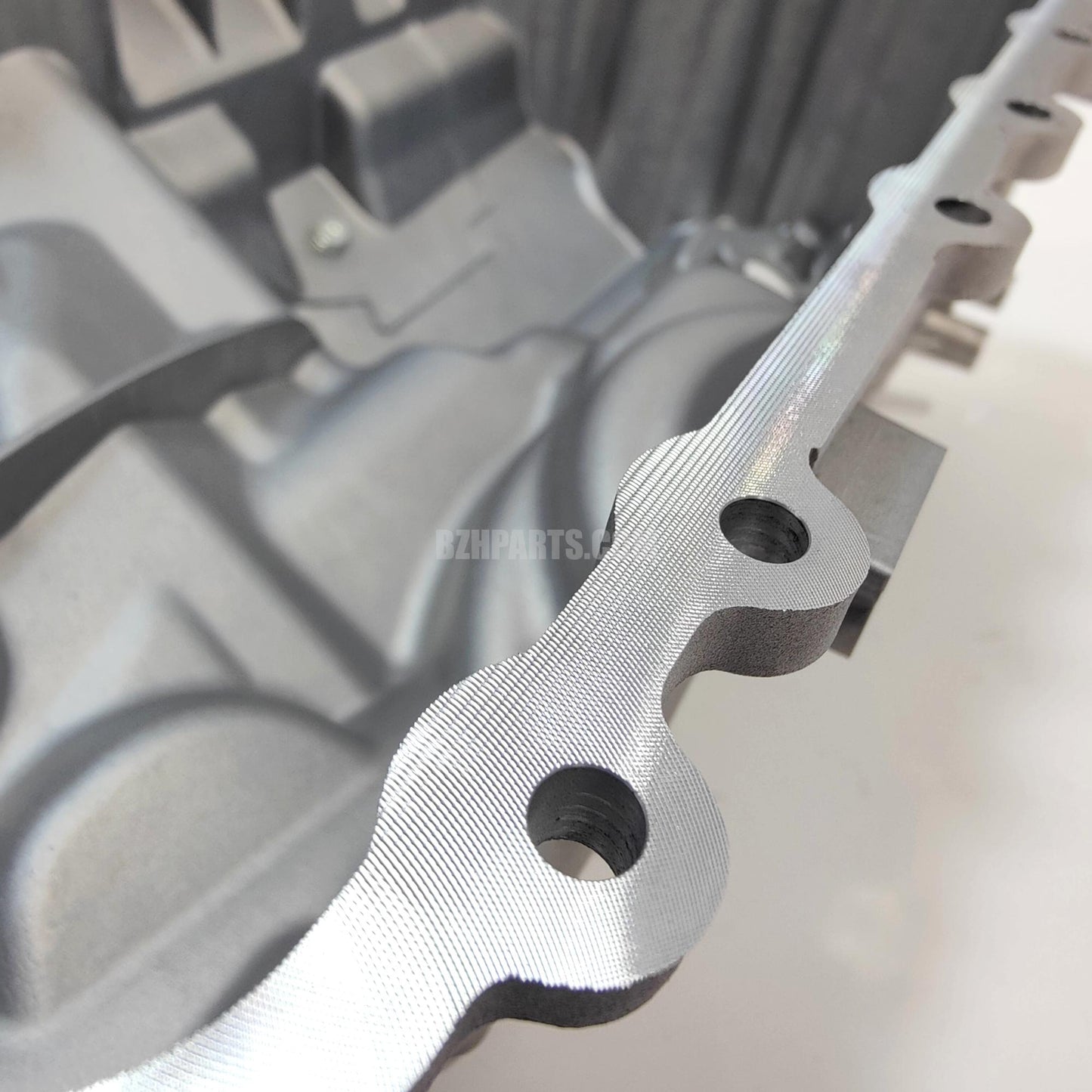 LINK-LOCK Oil Shell Aluminum 11137618512E For F20 F21 F22 F23 F30 F31 F34 F32 F33 F36 F07 F10 F11 F18 E84 E89